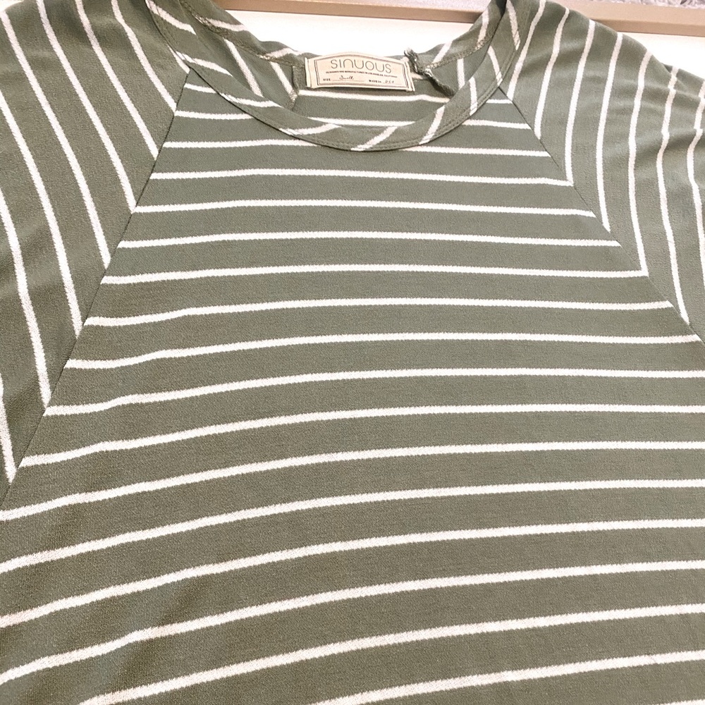 Striped top!